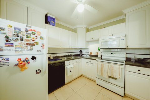 Copropriété à vendre à Margate, Floride: 1 chambre, 66.98 m2 № 1927068 - photo 23