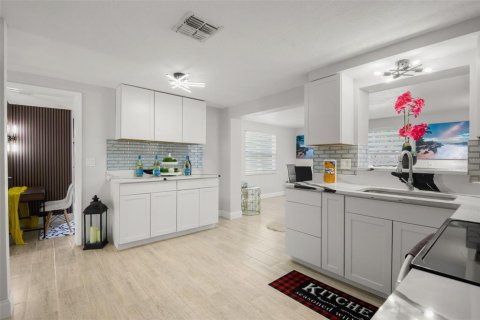 Casa en venta en Holiday, Florida, 2 dormitorios, 95.88 m2 № 2383790 - foto 23