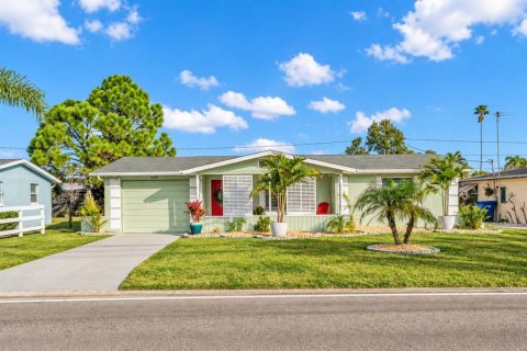 Casa en Holiday, Florida 2 dormitorios, 95.88 m2 № 2383790