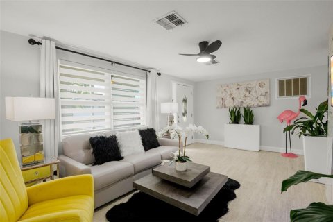 Casa en venta en Holiday, Florida, 2 dormitorios, 95.88 m2 № 2383790 - foto 16