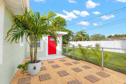 Casa en venta en Holiday, Florida, 2 dormitorios, 95.88 m2 № 2383790 - foto 5