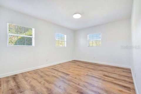 Villa ou maison à louer à Orlando, Floride: 2 chambres, 107.02 m2 № 2415557 - photo 11