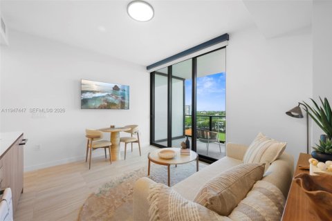 Купить кондоминиум в Майами-Бич, Флорида 1 спальня, № 2003553 - фото 2