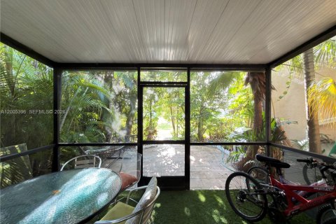 Copropriété à louer à Hallandale Beach, Floride: 3 chambres, 162.58 m2 № 2069495 - photo 30