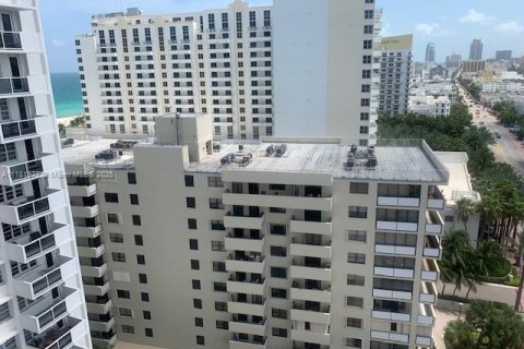 Copropriété à louer à Miami Beach, Floride: 47.84 m2 № 1861665 - photo 15