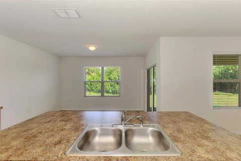 Villa ou maison à vendre à Port Charlotte, Floride: 4 chambres, 195.19 m2 № 2206398 - photo 16