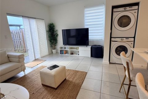 Купить таунхаус в Хомстед, Флорида 3 спальни, 129.41м2, № 2006502 - фото 14