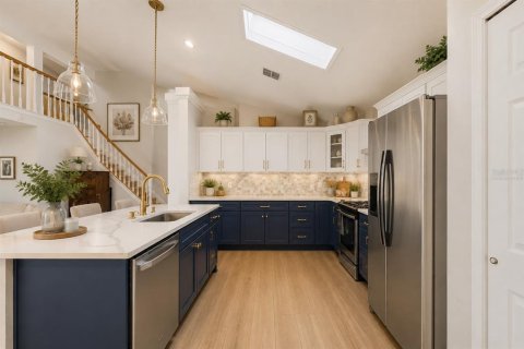 Villa ou maison à vendre à Orlando, Floride: 4 chambres, 194.82 m2 № 2093520 - photo 3