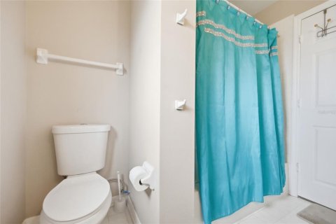 Villa ou maison à vendre à Orlando, Floride: 4 chambres, 194.82 m2 № 2093520 - photo 28