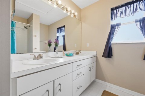 Villa ou maison à vendre à Orlando, Floride: 4 chambres, 194.82 m2 № 2093520 - photo 20
