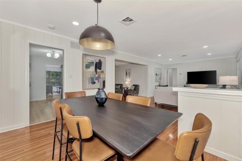 Casa en alquiler en Sarasota, Florida, 3 dormitorios, 135.73 m2 № 1900049 - foto 5