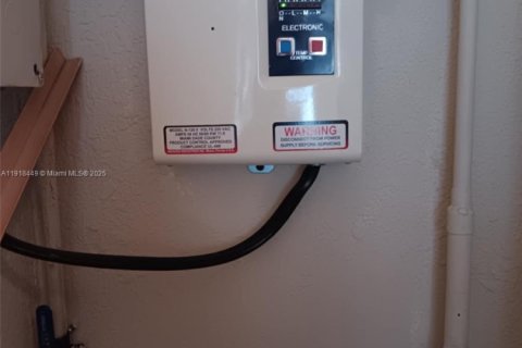 Villa ou maison à vendre à Tamarac, Floride: 2 chambres, 95.5 m2 № 1973103 - photo 30