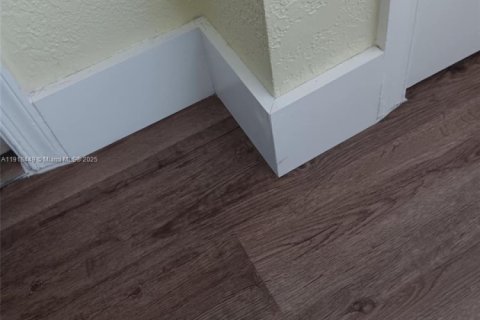 Villa ou maison à vendre à Tamarac, Floride: 2 chambres, 95.5 m2 № 1973103 - photo 26