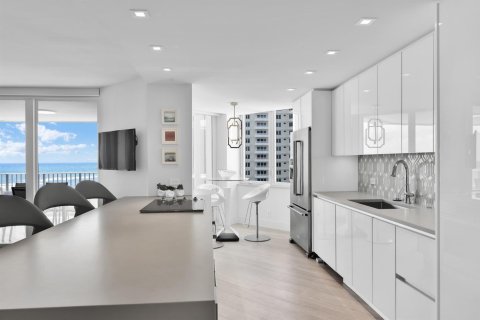 Condominio en venta en Boca Raton, Florida, 2 dormitorios, 134.34 m2 № 2146912 - foto 11