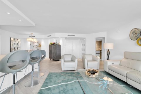 Condominio en venta en Boca Raton, Florida, 2 dormitorios, 134.34 m2 № 2146912 - foto 9