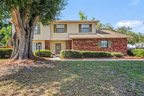 Villa ou maison à Tampa, Floride 5 chambres, 277.41 m2 № 2155970