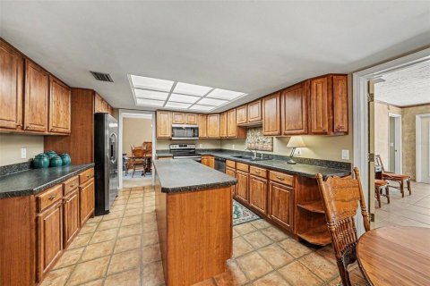 Villa ou maison à vendre à Tampa, Floride: 5 chambres, 277.41 m2 № 2155970 - photo 6