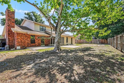 Villa ou maison à vendre à Tampa, Floride: 5 chambres, 277.41 m2 № 2155970 - photo 4