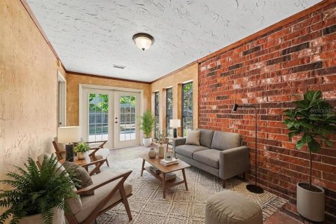 Villa ou maison à vendre à Tampa, Floride: 5 chambres, 277.41 m2 № 2155970 - photo 9