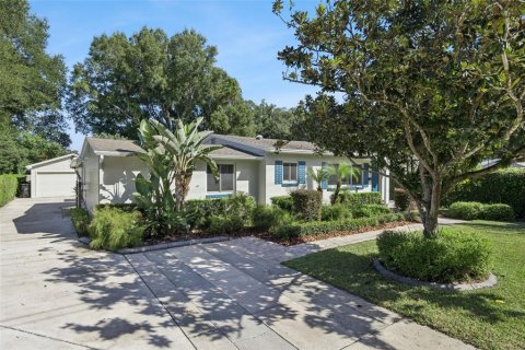 Villa ou maison à Orlando, Floride 3 chambres, 155.8 m2 № 2437206