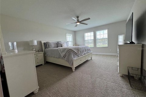 House in Fish Hawk, Florida 5 bedrooms, 335.01 sq.m. № 1908812 - photo 13