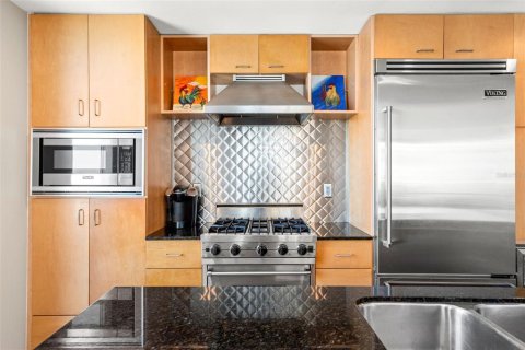 Copropriété à louer à Tampa, Floride: 2 chambres, 126.9 m2 № 2429328 - photo 8