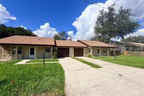 Appartement à DeBary, Floride 2 chambres, 91.04 m2 № 2427400
