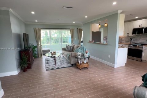 House in Punta Gorda, Florida 2 bedrooms № 1895886 - photo 5