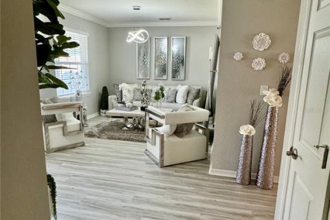 Villa ou maison à vendre à Davenport, Floride: 4 chambres, 304.72 m2 № 2425718 - photo 6