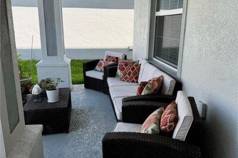 Villa ou maison à vendre à Davenport, Floride: 4 chambres, 304.72 m2 № 2425718 - photo 4