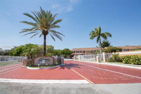 Copropriété à louer à Miramar, Floride: 1 chambre, 74.32 m2 № 2048915 - photo 24