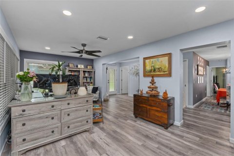 Casa en venta en Tarpon Springs, Florida, 2 dormitorios, 164.99 m2 № 1745535 - foto 19