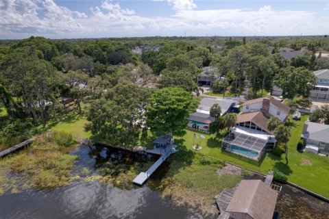 Casa en venta en Tarpon Springs, Florida, 2 dormitorios, 164.99 m2 № 1745535 - foto 12