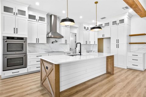 Купить виллу или дом в Сан-Антонио, Флорида 11 комнат, 348.57м2, № 1881084 - фото 23