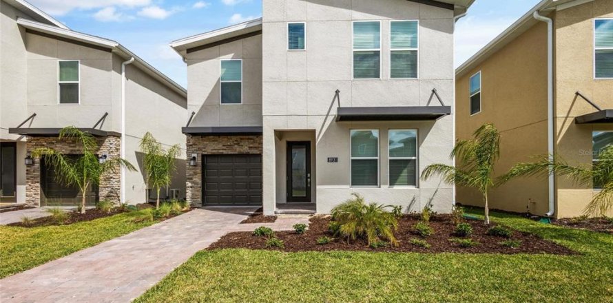Villa ou maison à Davenport, Floride 6 chambres, 304.25 m2 № 2148563