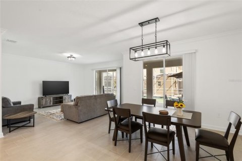 Villa ou maison à louer à Davenport, Floride: 6 chambres, 304.25 m2 № 2148563 - photo 8