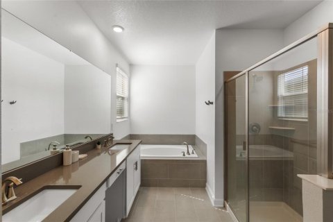 Villa ou maison à louer à Davenport, Floride: 6 chambres, 304.25 m2 № 2148563 - photo 22