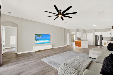 Villa ou maison à vendre à Wesley Chapel, Floride: 4 chambres, 219.81 m2 № 2432659 - photo 11