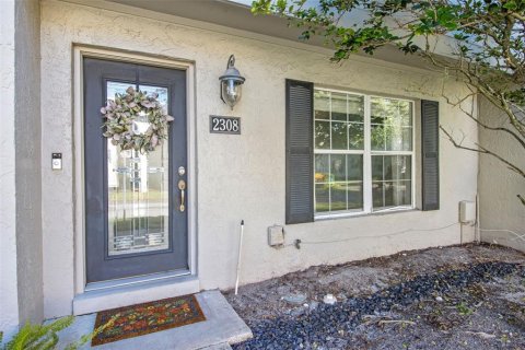 Touwnhouse à vendre à Tampa, Floride: 2 chambres, 118.91 m2 № 1913387 - photo 2