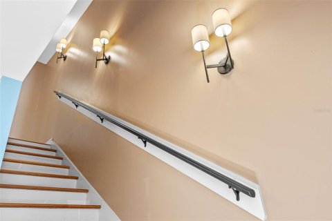 Touwnhouse à vendre à Tampa, Floride: 2 chambres, 118.91 m2 № 1913387 - photo 15