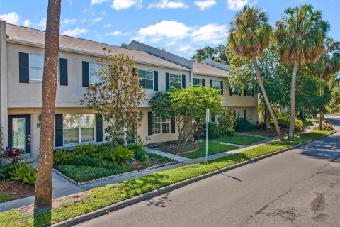 Touwnhouse à vendre à Tampa, Floride: 2 chambres, 118.91 m2 № 1913387 - photo 27