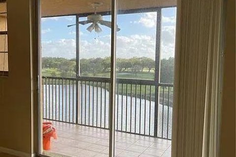 Condo in Davie, Florida, 1 bedroom  № 2182431 - photo 6