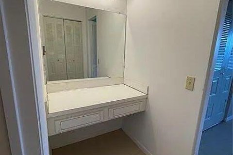 Condo in Davie, Florida, 1 bedroom  № 2182431 - photo 15