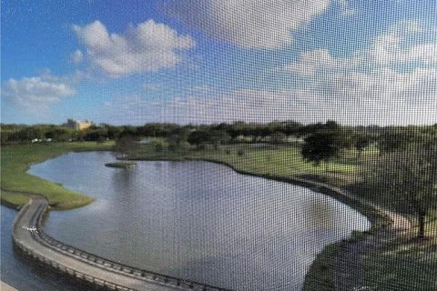 Condo in Davie, Florida, 1 bedroom  № 2182431 - photo 23