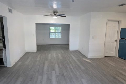 Купить виллу или дом в Ситрэс-Спрингс, Флорида 4 комнаты, 118.17м2, № 2229345 - фото 7