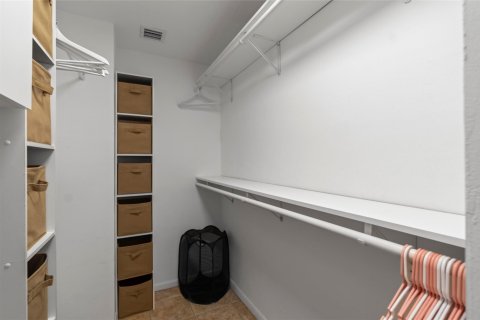 Casa en alquiler en Fort Lauderdale, Florida, 3 dormitorios, 142.33 m2 № 1128927 - foto 1