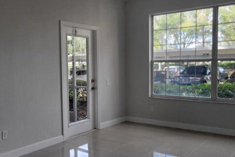Apartamento en alquiler en Orlando, Florida, 3 dormitorios, 130.81 m2 № 2150584 - foto 6