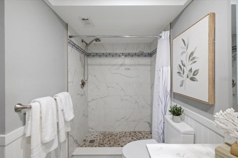 Condo in Saint Petersburg, Florida, 3 bedrooms № 2231189 - photo 29