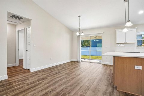 Villa ou maison à vendre à Ocala, Floride: 3 chambres, 135.08 m2 № 2419699 - photo 11