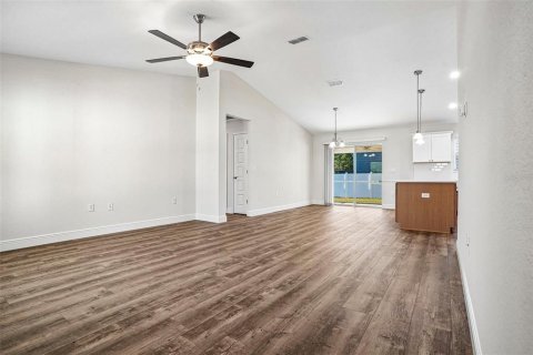 Villa ou maison à vendre à Ocala, Floride: 3 chambres, 135.08 m2 № 2419699 - photo 8